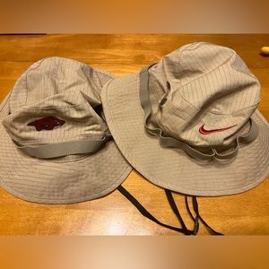 Set of 2 Nike Razorback Bucket Hats